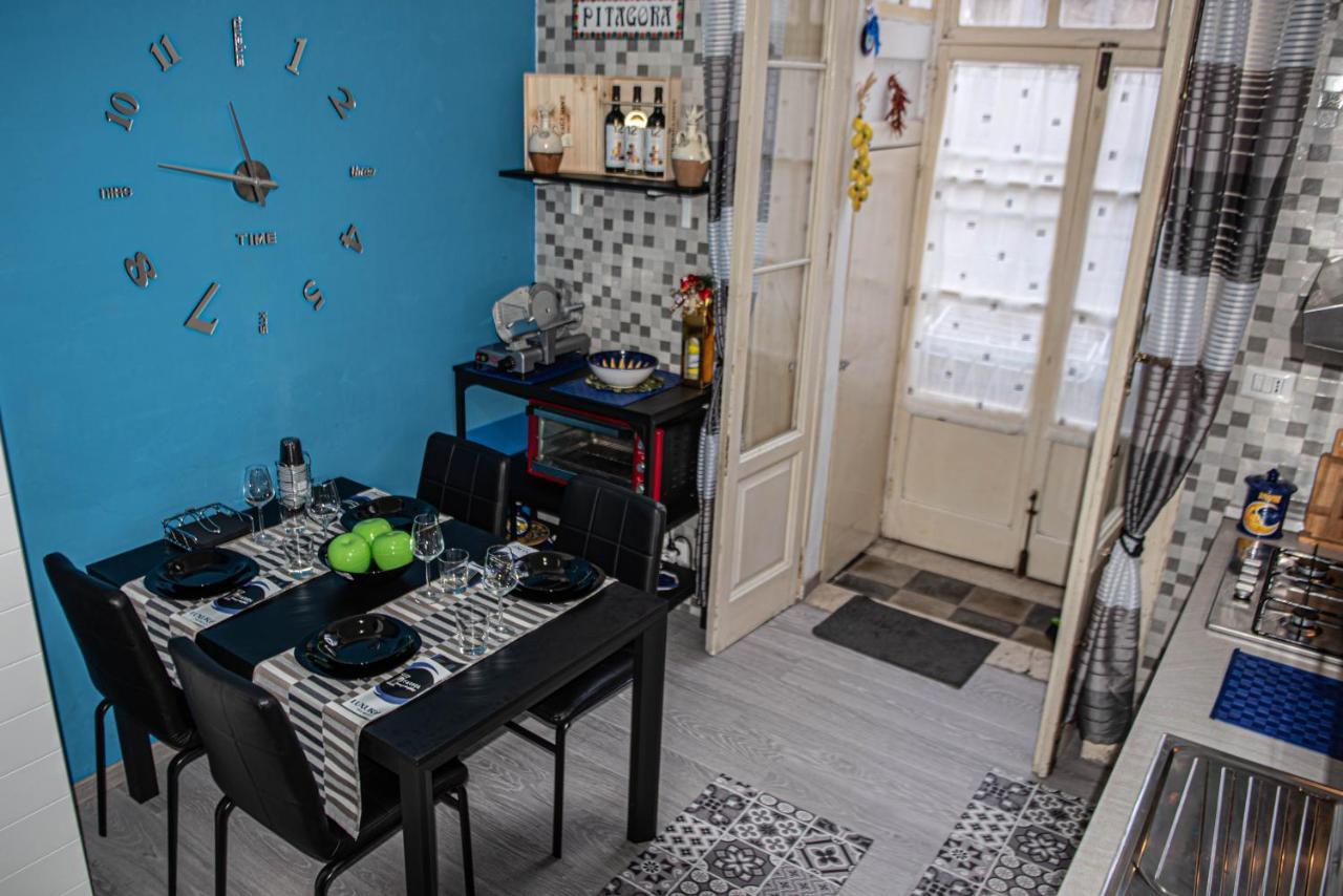 Pitagora House 호텔 타란토 외부 사진