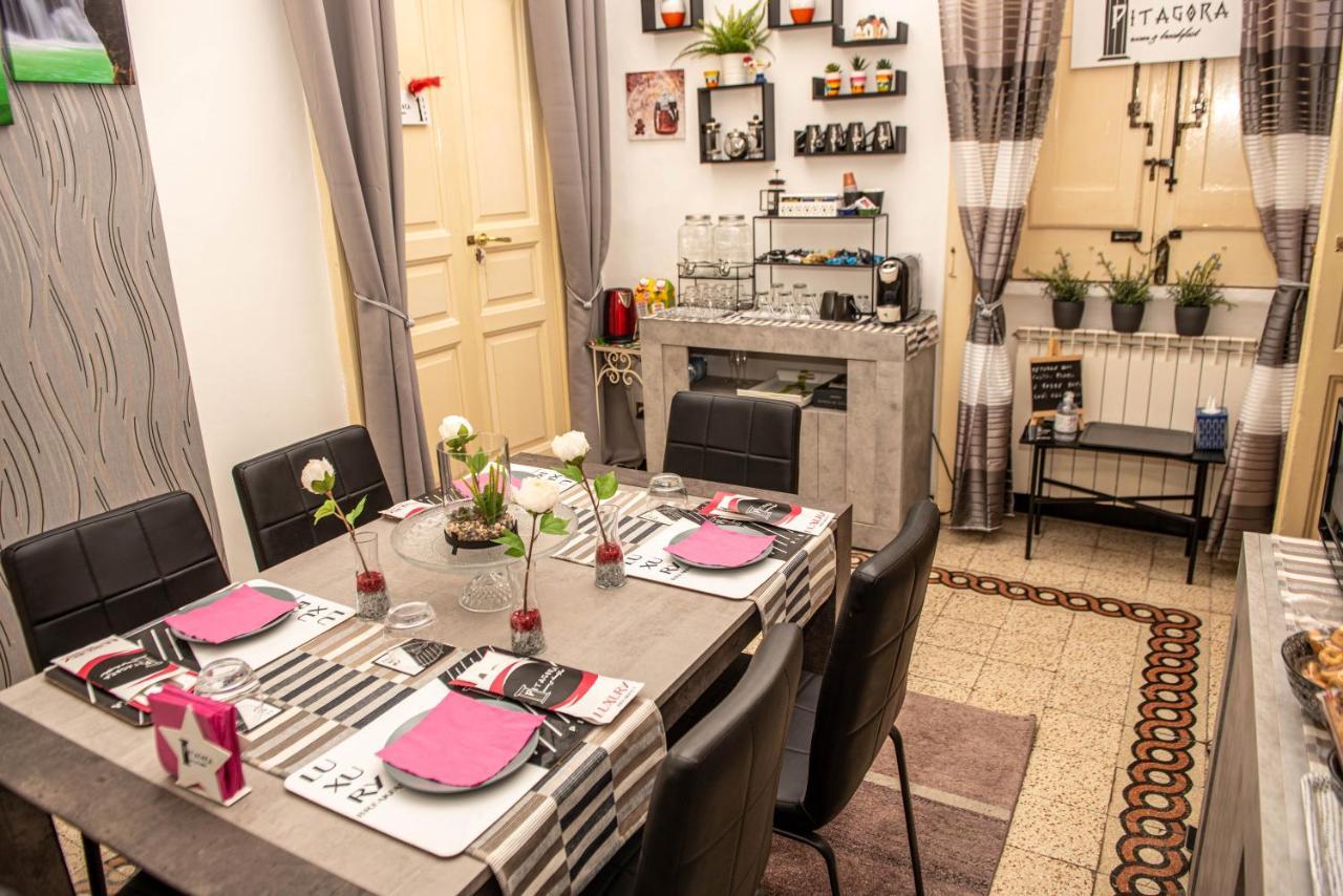 Pitagora House 호텔 타란토 외부 사진
